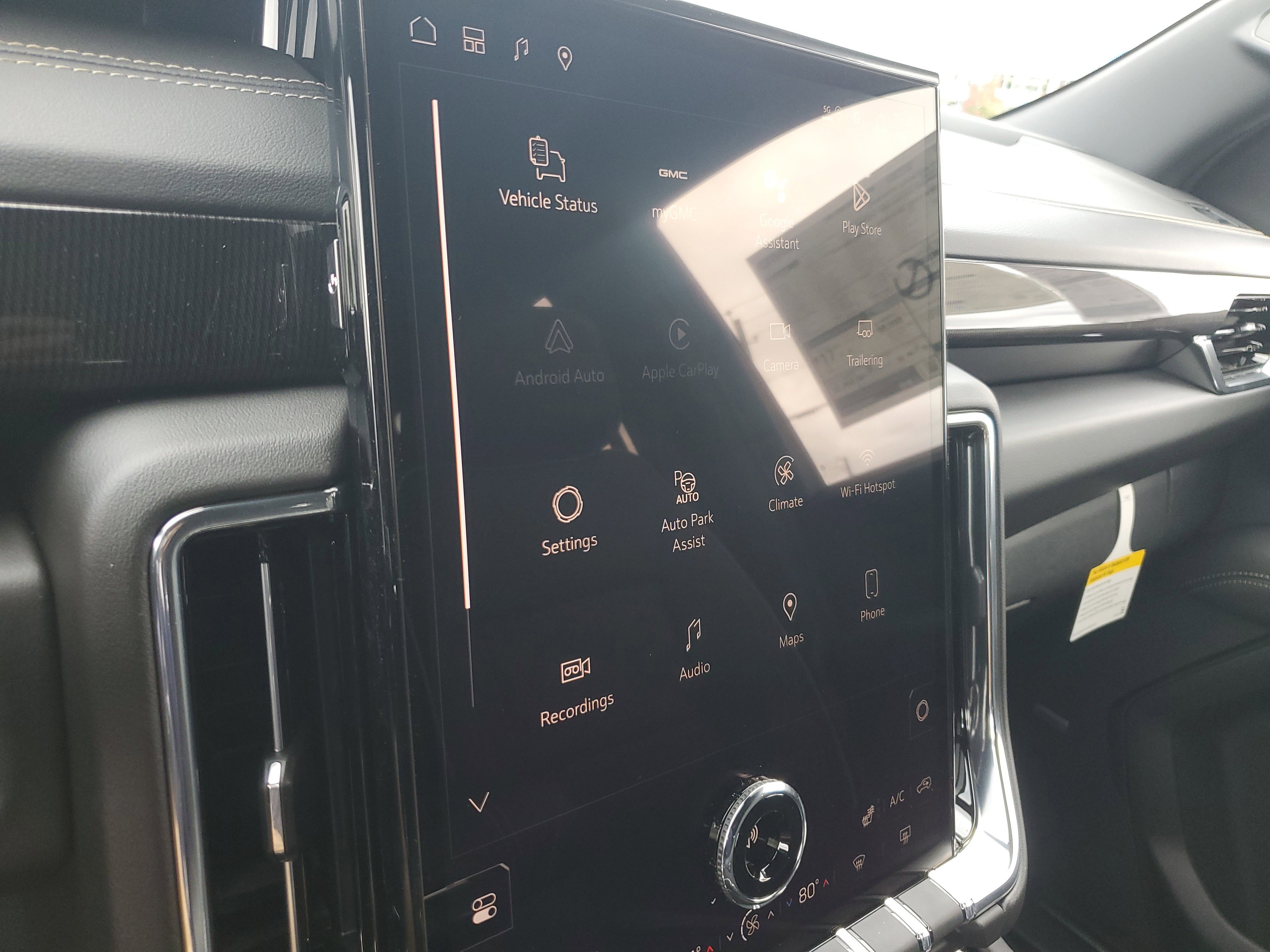 New 2026 GMC Yukon Elevation image 26