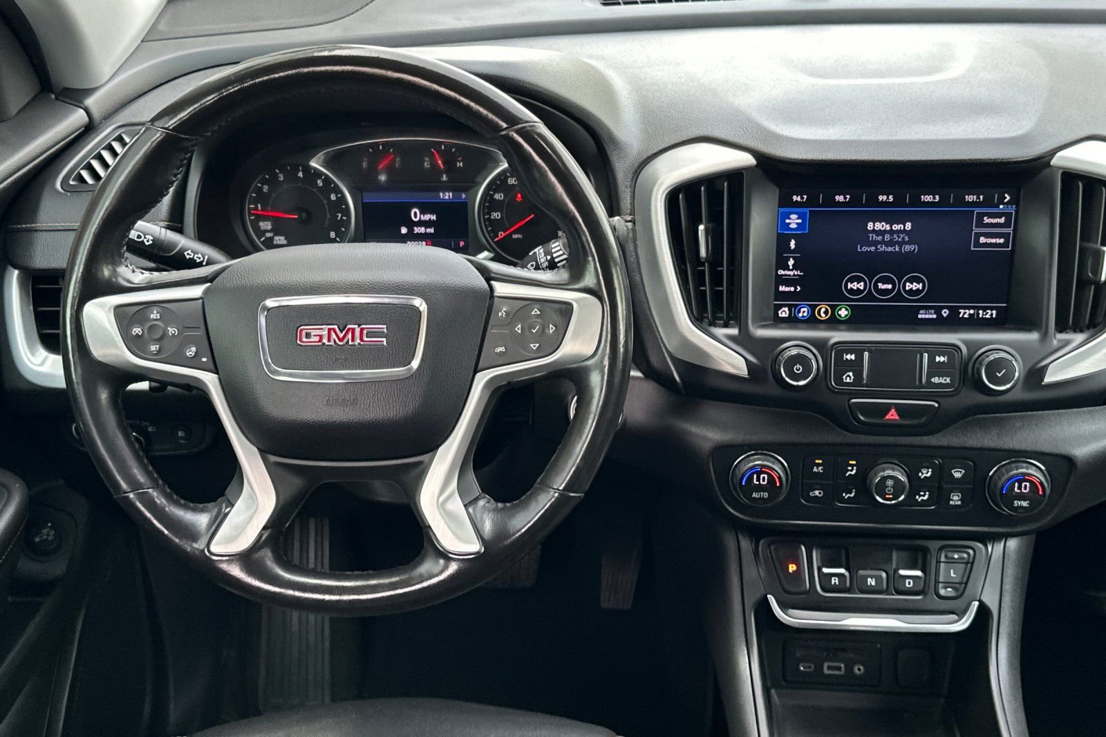 Used 2019 GMC Terrain SLT w/ Preferred Package FWD image 14
