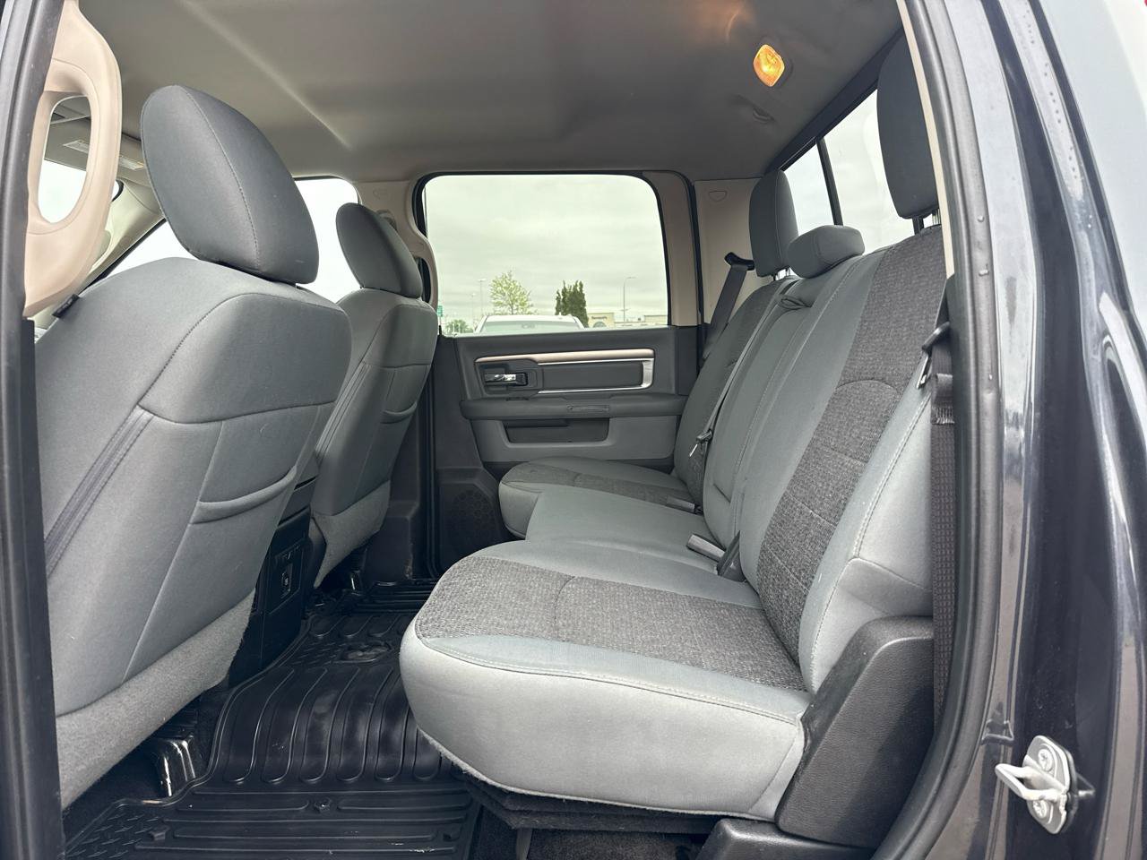 Used 2017 RAM 1500 Big Horn AWD/4WD image 10