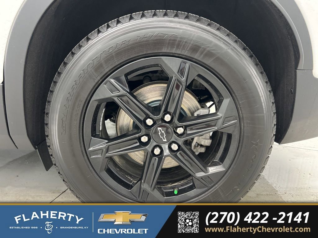 Used 2024 Chevrolet Blazer LT w/ Midnight/Sport Edition image 18