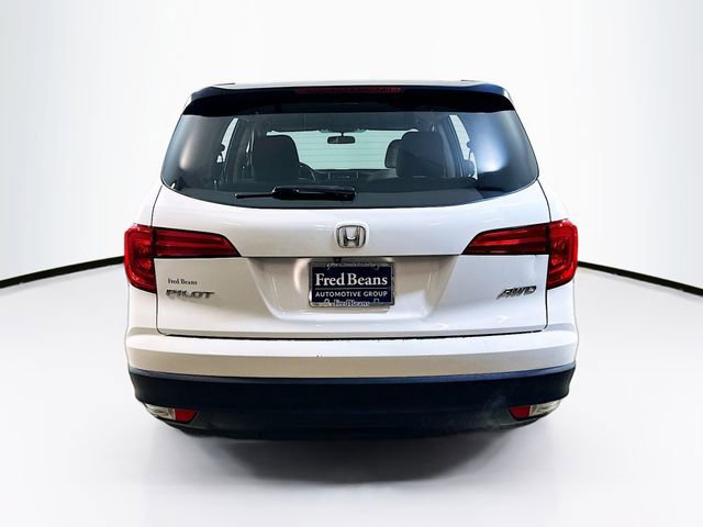 Used 2017 Honda Pilot LX image 7