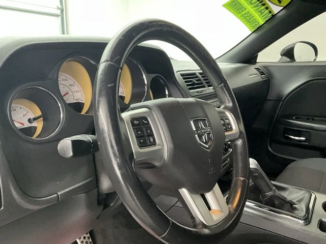 Used 2012 Dodge Challenger R/T image 15