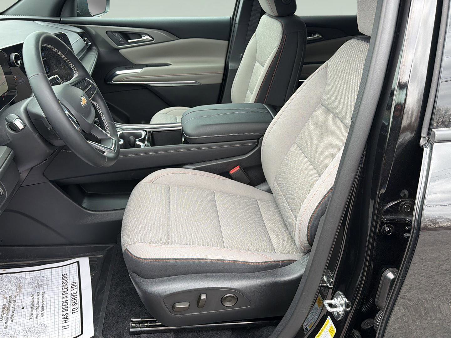 Used 2026 Chevrolet Traverse LT w/ LPO, Floor Liner Package image 21