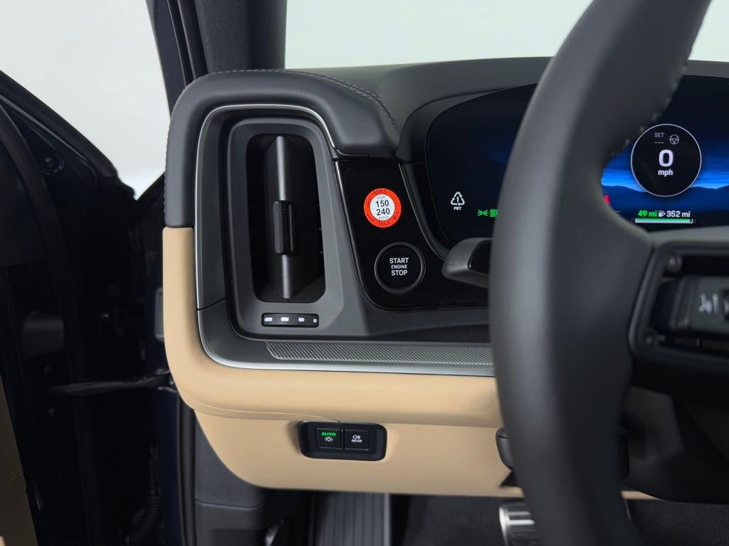 New 2026 Porsche Cayenne S image 25