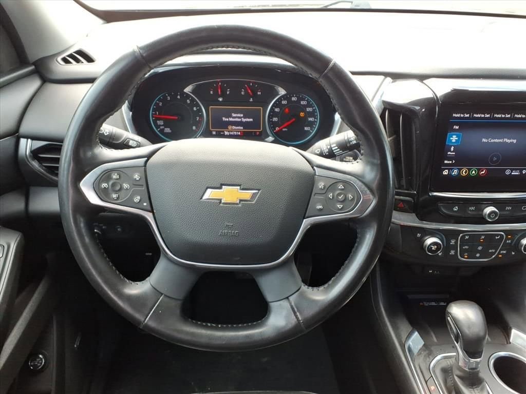 Used 2021 Chevrolet Traverse Premier FWD image 31