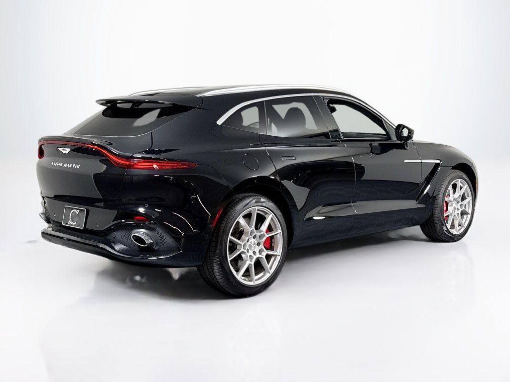 Used 2024 Aston Martin DBX AWD/4WD image 5
