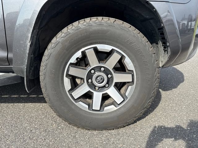 Certified 2022 Toyota 4Runner TRD Off-Road Premium w/ Moonroof Package image 11