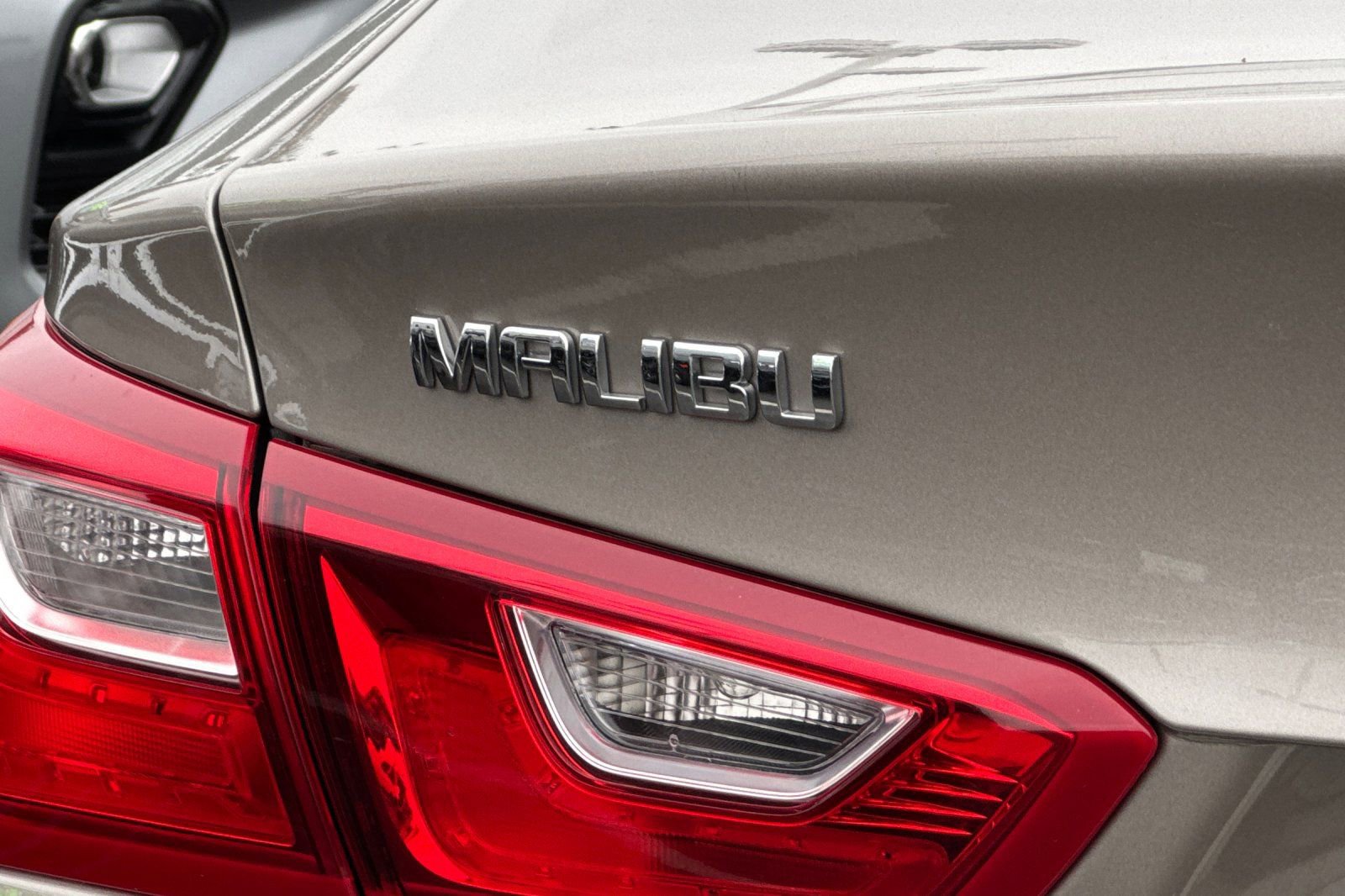 Used 2024 Chevrolet Malibu LT image 47