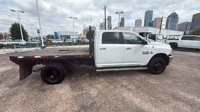 Used 2018 RAM 3500 SLT AWD/4WD image 15
