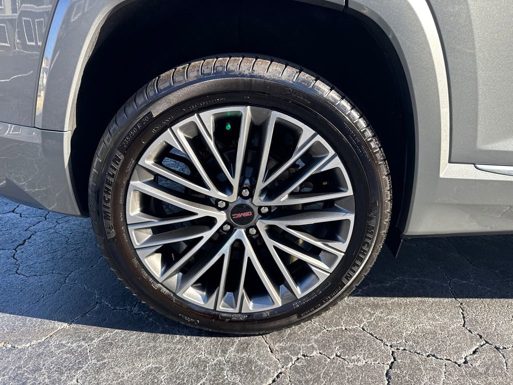 Used 2026 GMC Terrain Denali image 17
