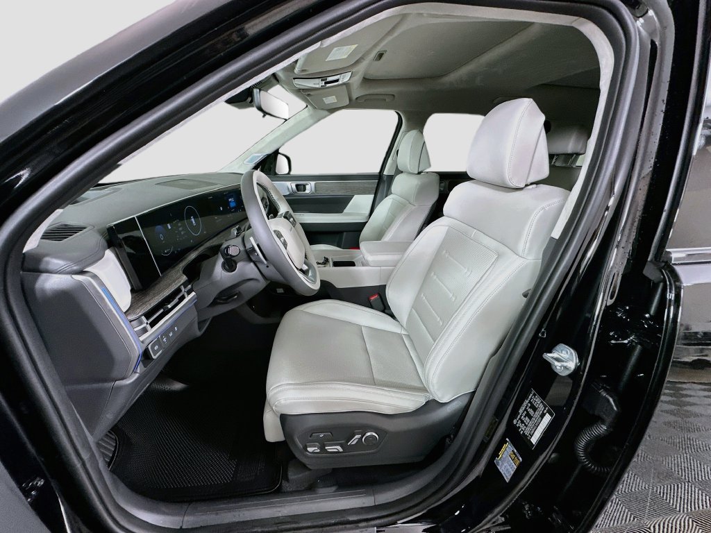 New 2027 Hyundai Santa Fe Calligraphy FWD image 16