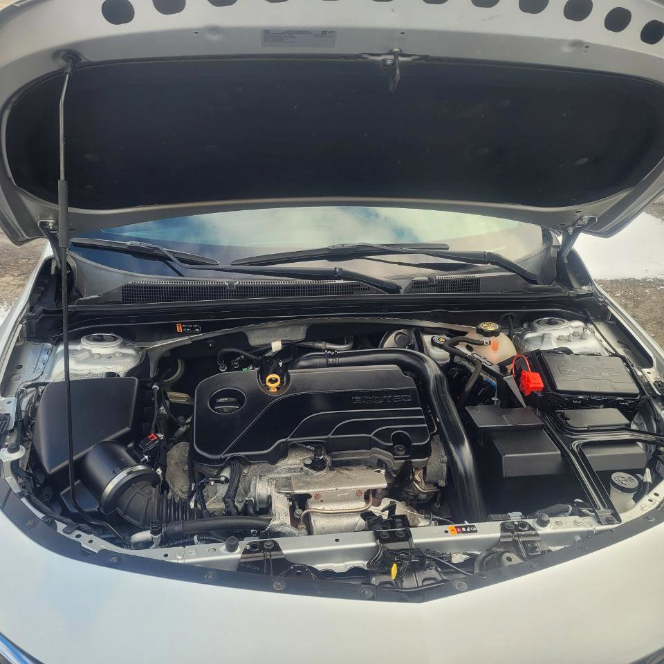 Used 2020 Chevrolet Malibu LS image 31