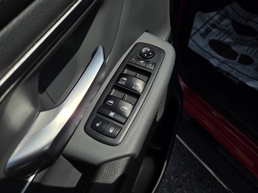 Used 2019 RAM 1500 Big Horn AWD/4WD image 14