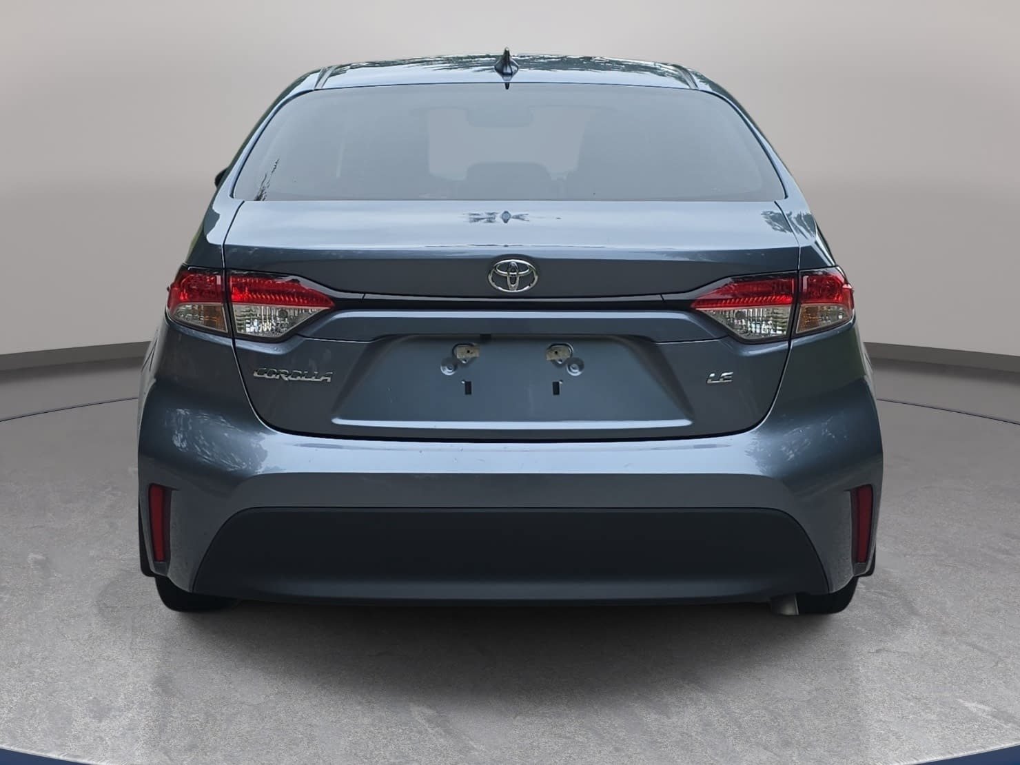 Used 2025 Toyota Corolla LE FWD image 6