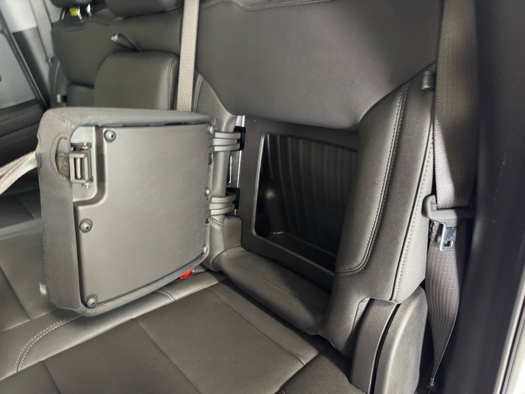 Used 2024 GMC Sierra 1500 SLT w/ SLT Premium Package image 11