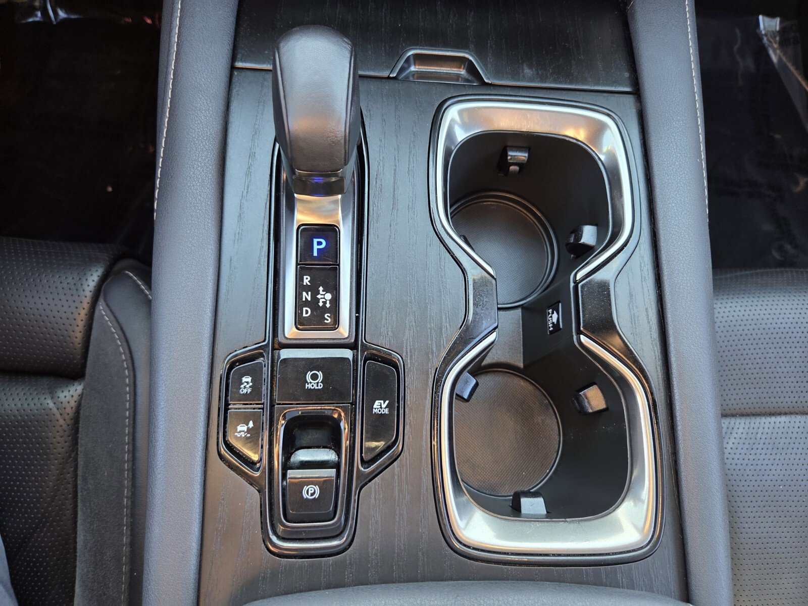 Used 2023 Lexus RX 350 w/ Accessory Package (2T) image 24