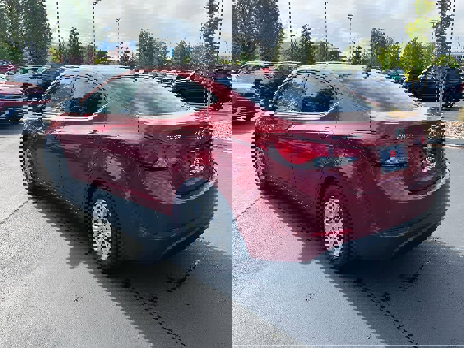 Used 2016 Hyundai Elantra SE image 11