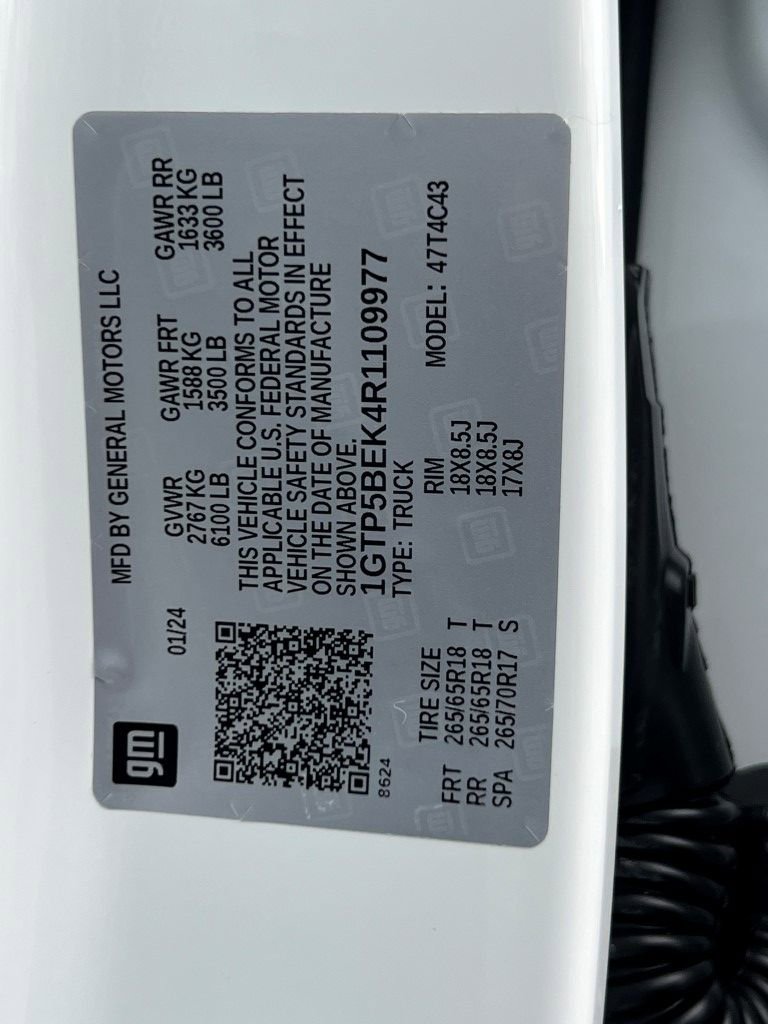 Used 2024 GMC Canyon Elevation image 31