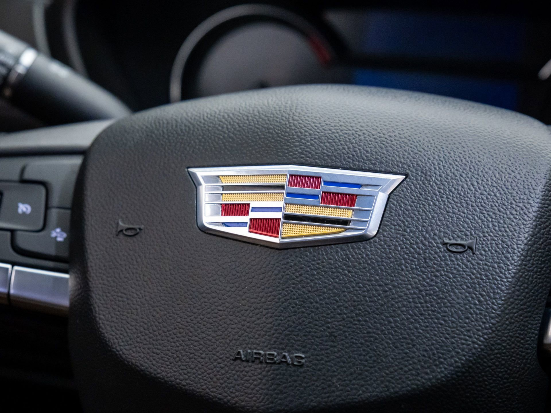 Certified 2023 Cadillac XT4 Premium Luxury image 22