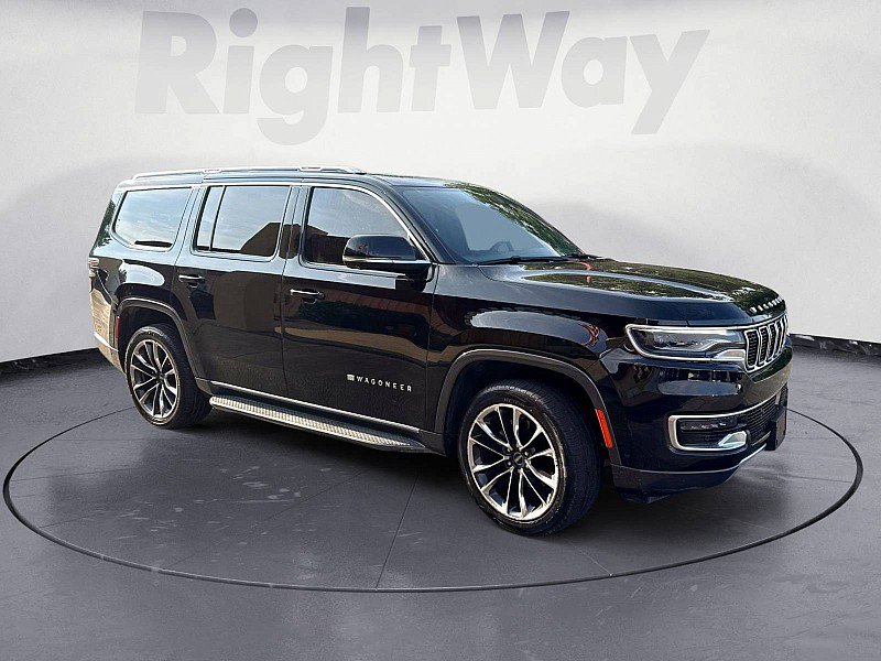 Used 2022 Jeep Wagoneer Series II w/ Convenience Group I AWD/4WD image 7