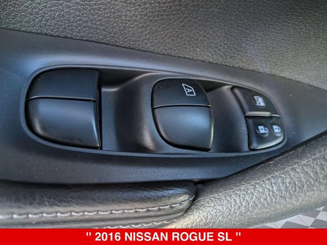 Used 2016 Nissan Rogue SL w/ SL Premium Package AWD/4WD image 13