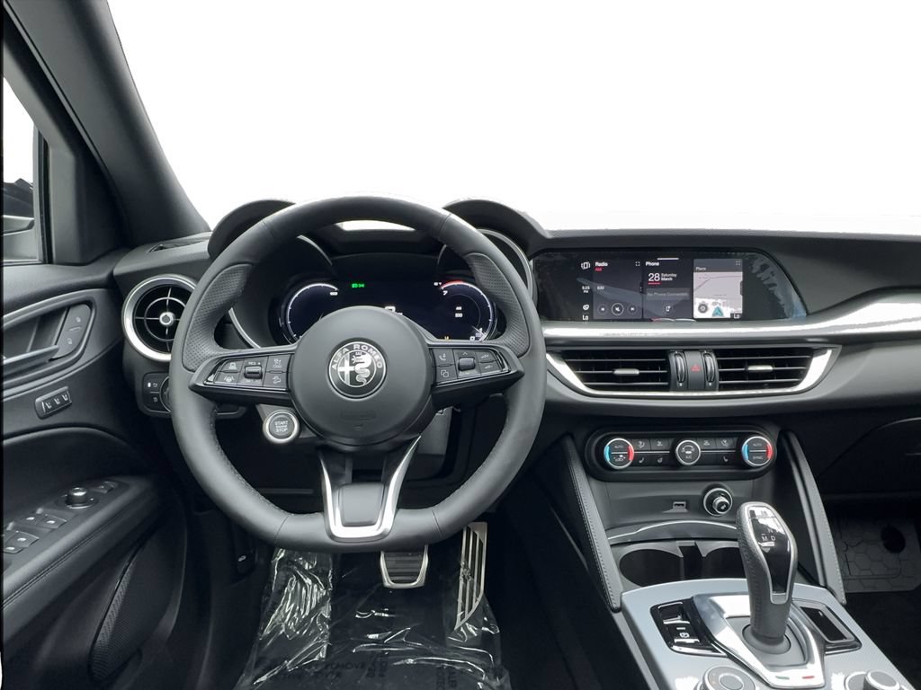 New 2026 Alfa Romeo Stelvio Sprint w/ Convenience Package AWD/4WD image 36