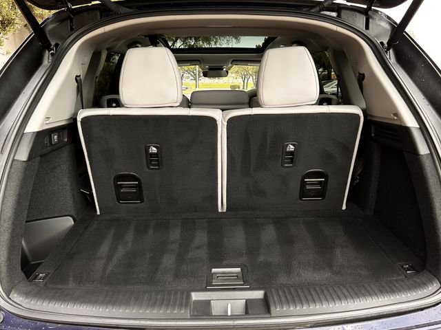 Certified 2024 Acura MDX SH-AWD w/ Technology Package image 32