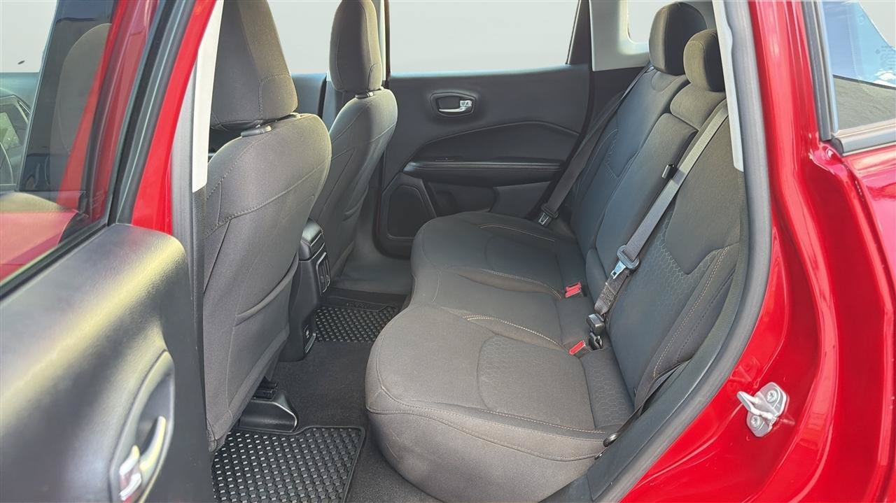 Used 2021 Jeep Compass Sport w/ Cold Weather Group AWD/4WD image 19