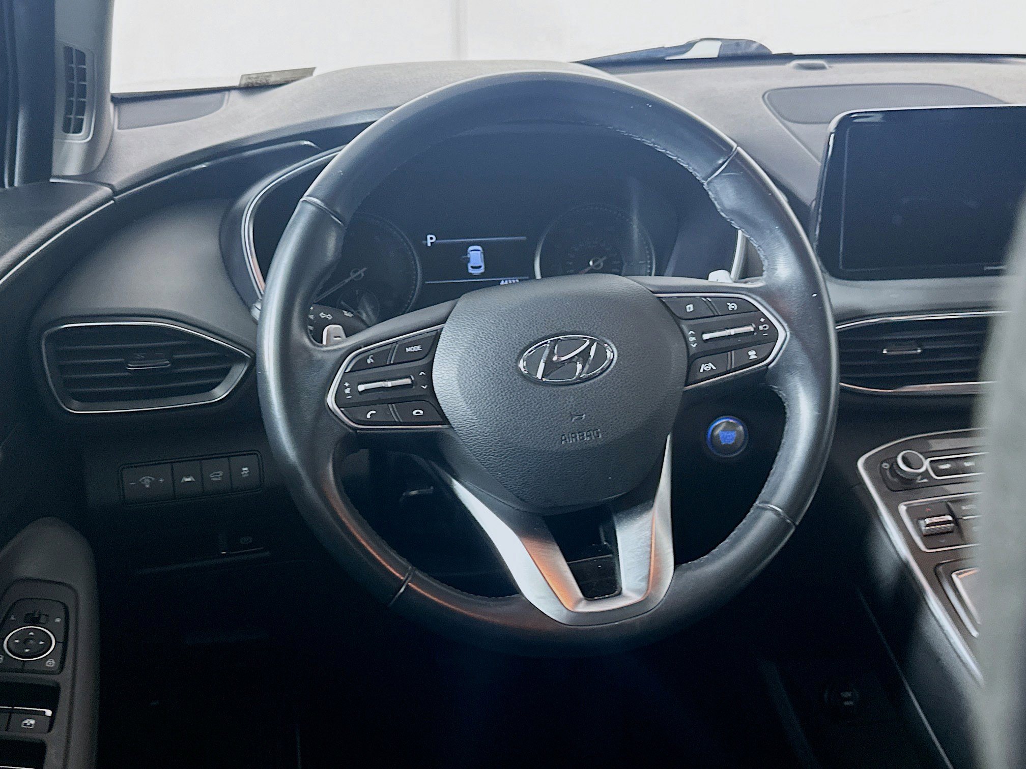 Used 2023 Hyundai Santa Fe SEL image 18