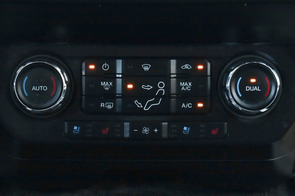 Used 2021 Ford F250 Lariat w/ Lariat Value Package AWD/4WD image 31