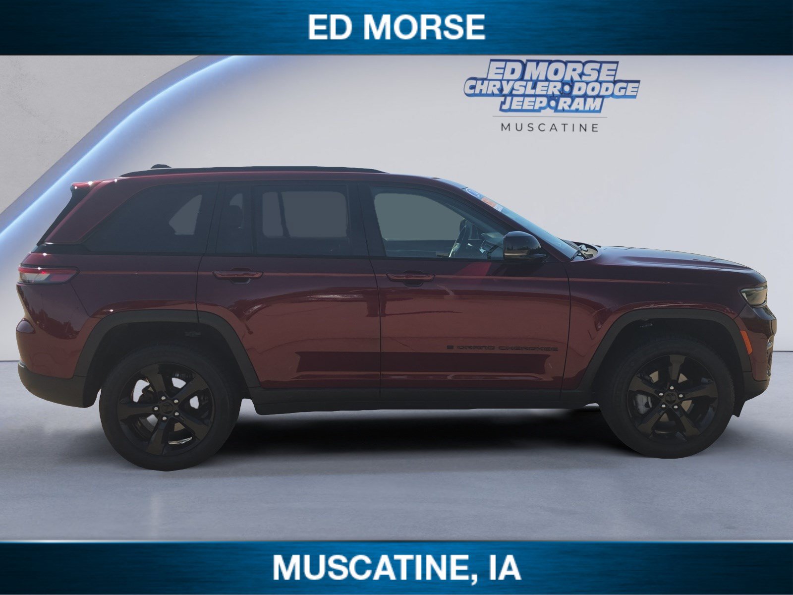 Certified 2024 Jeep Grand Cherokee Limited w/ Black Appearance Package AWD/4WD image 6