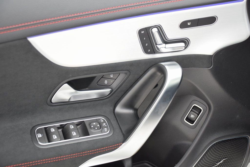 New 2026 Mercedes-Benz CLA 35 AMG 4MATIC image 21