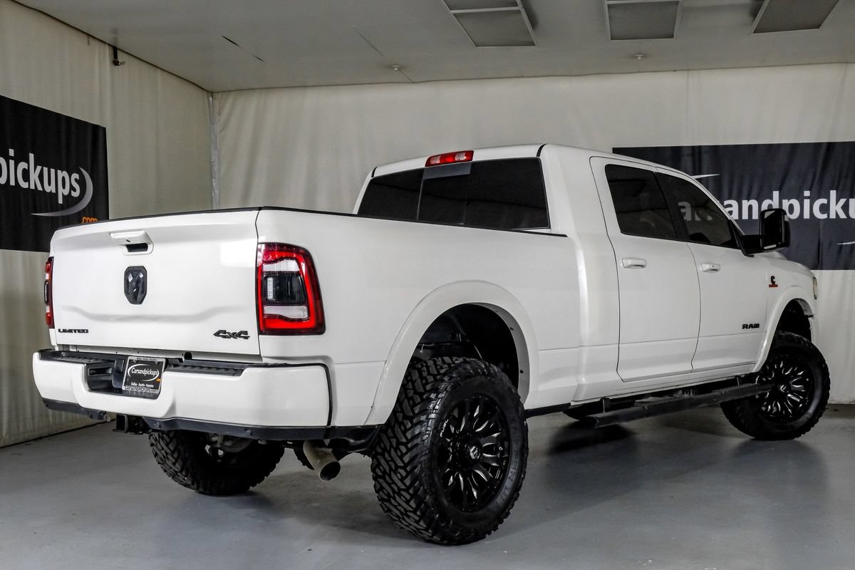 Used 2023 RAM 2500 Limited w/ Night Edition AWD/4WD image 9