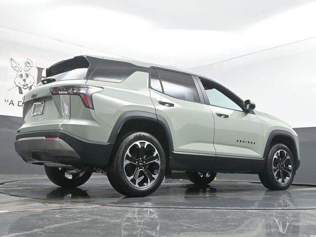 New 2026 Chevrolet Equinox LT w/ Convenience Package II image 11