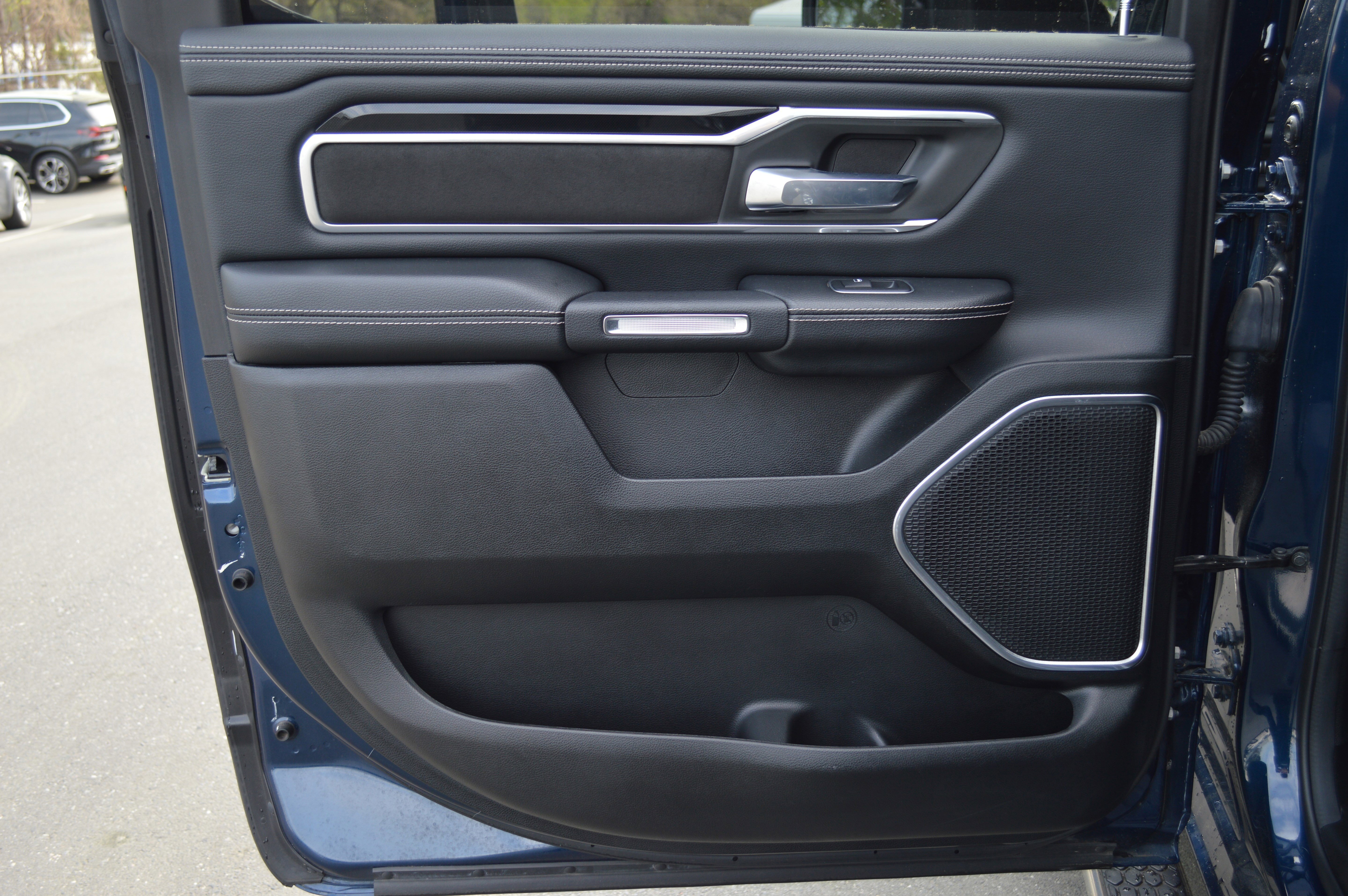 Used 2020 RAM 1500 Laramie w/ Sport Appearance Package image 29