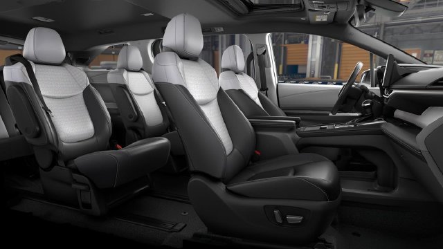 New 2026 Toyota Sienna XSE AWD/4WD image 20