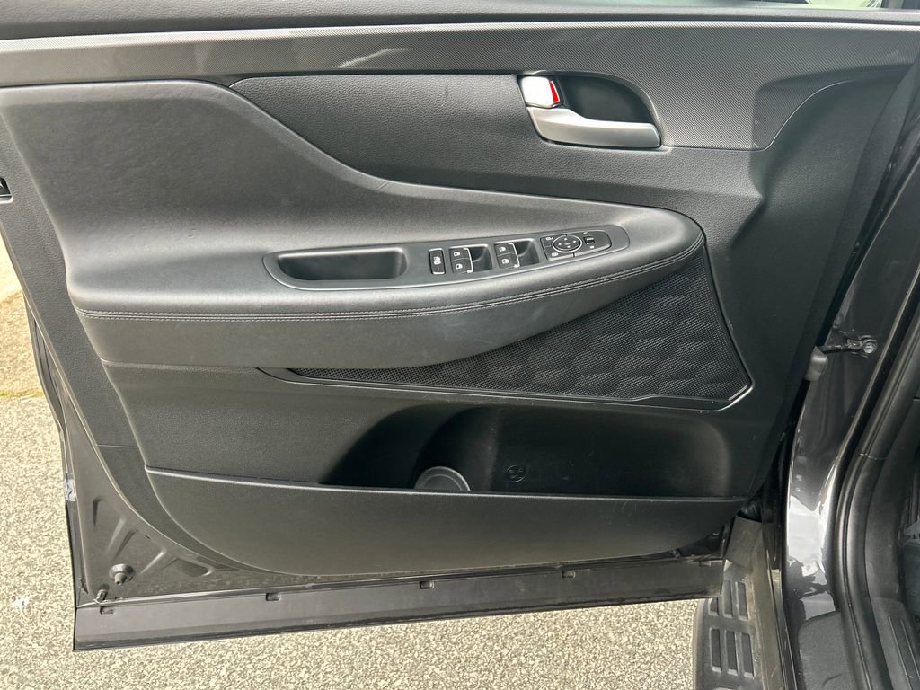 Used 2023 Hyundai Santa Fe XRT w/ Cargo Package image 12