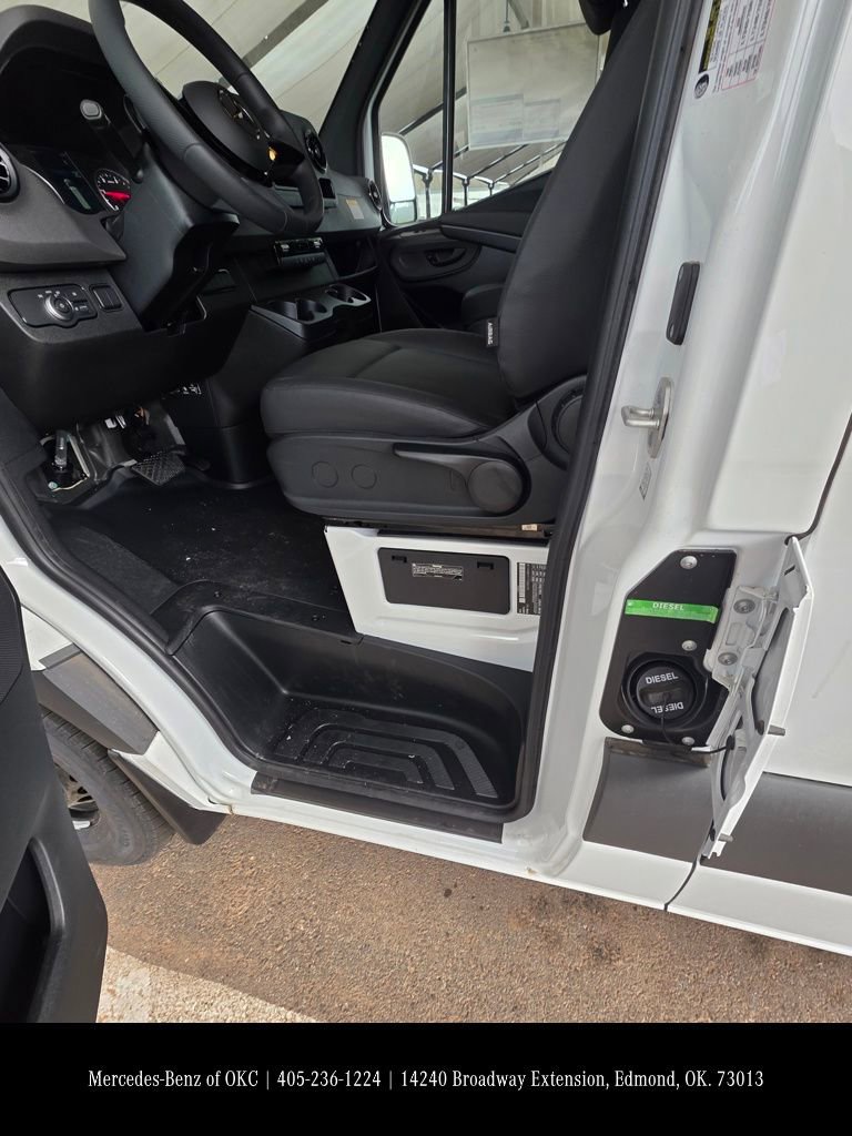 New 2026 Mercedes-Benz Sprinter 2500 image 11