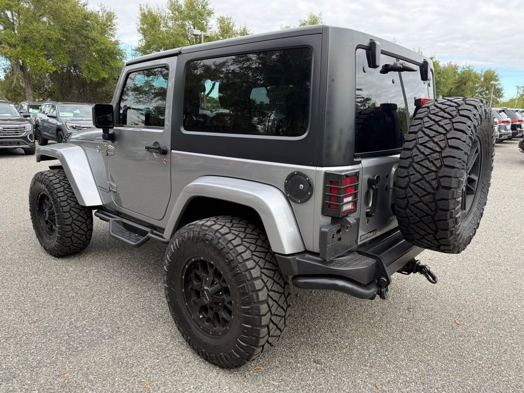 Used 2017 Jeep Wrangler Sahara image 14