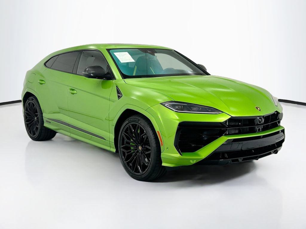 Used 2025 Lamborghini Urus SE AWD/4WD image 3