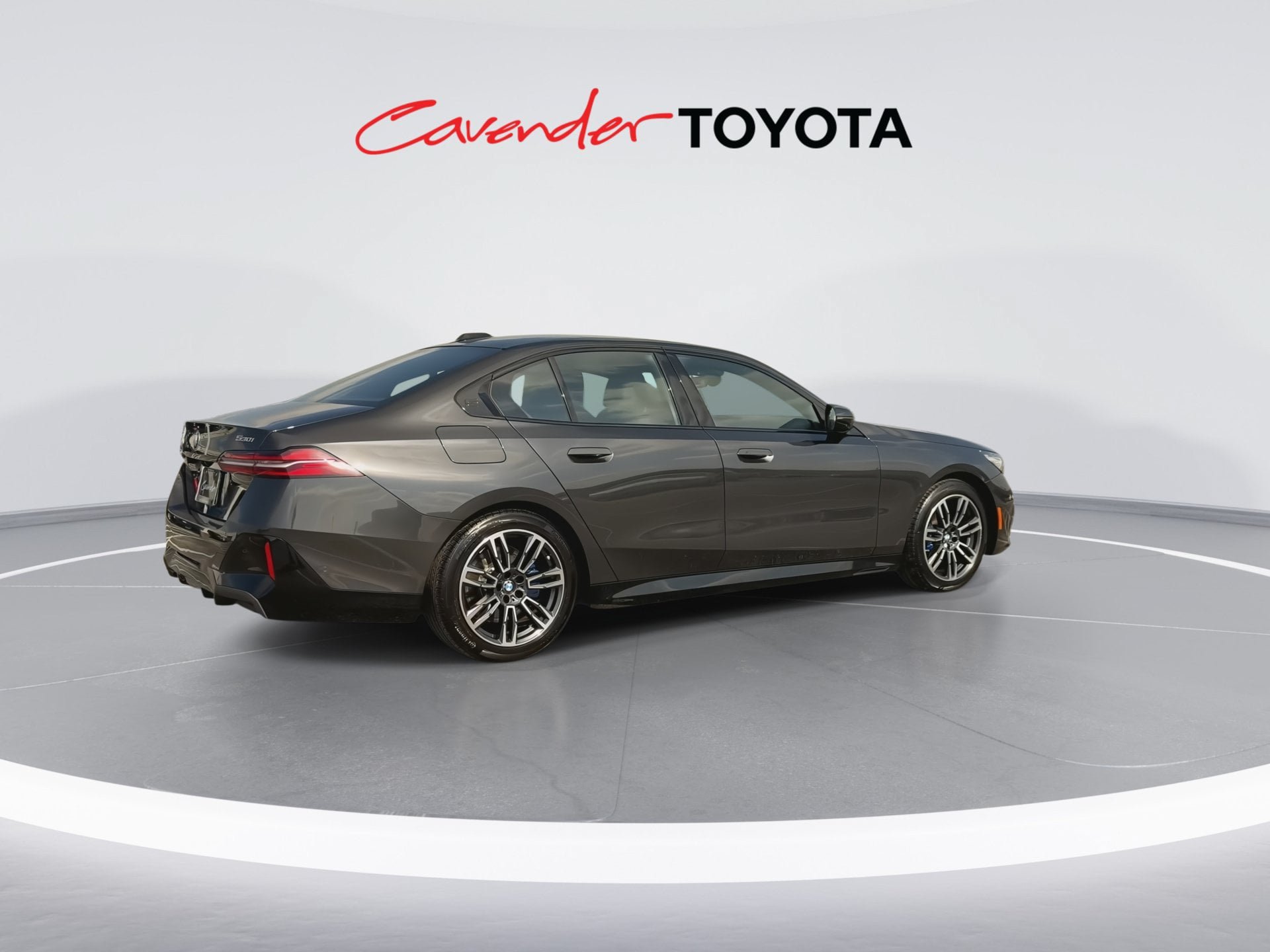 Used 2026 BMW 530i RWD image 8
