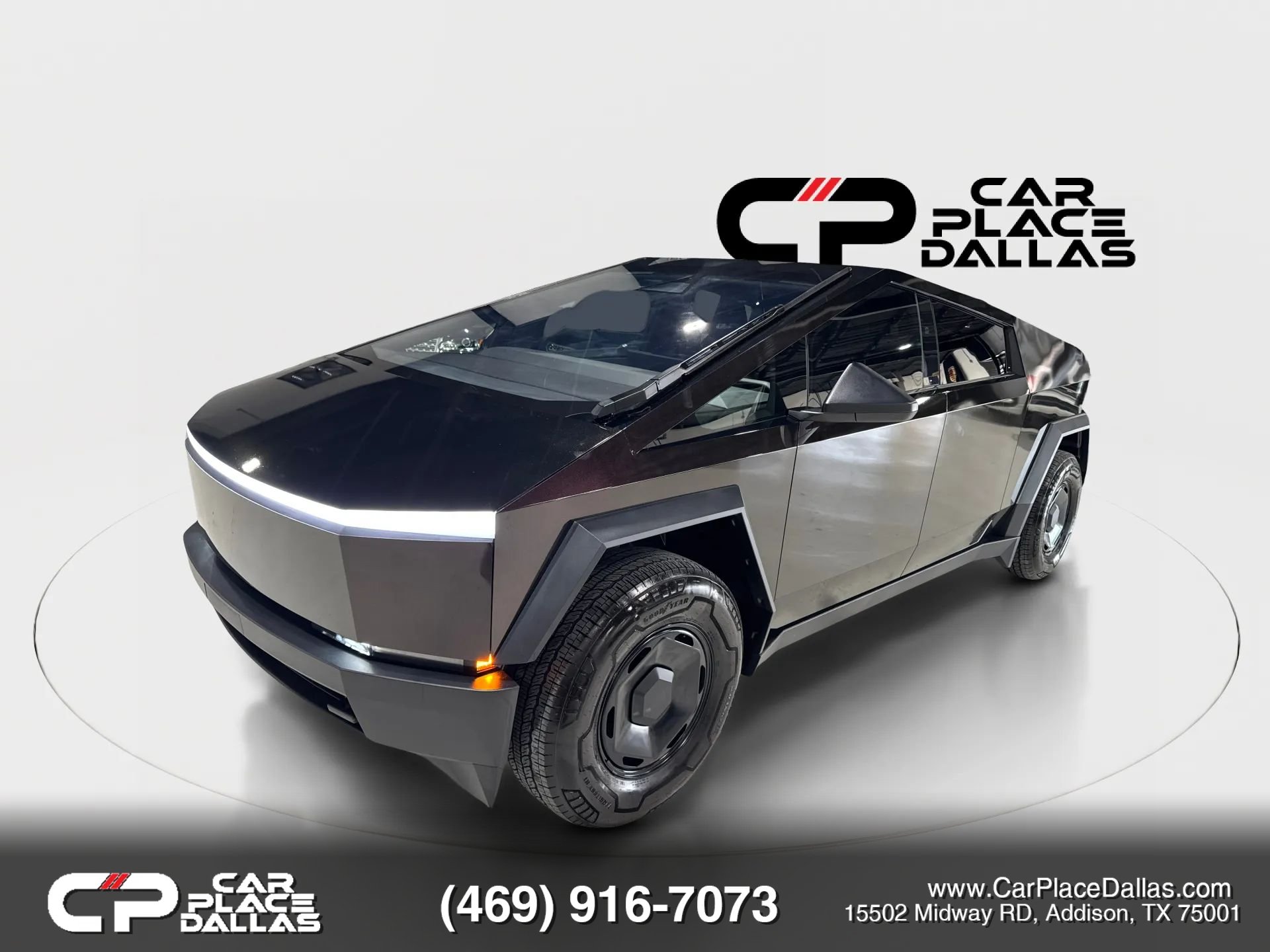 Used 2025 Tesla Cybertruck 2WD Crew Cab image 9