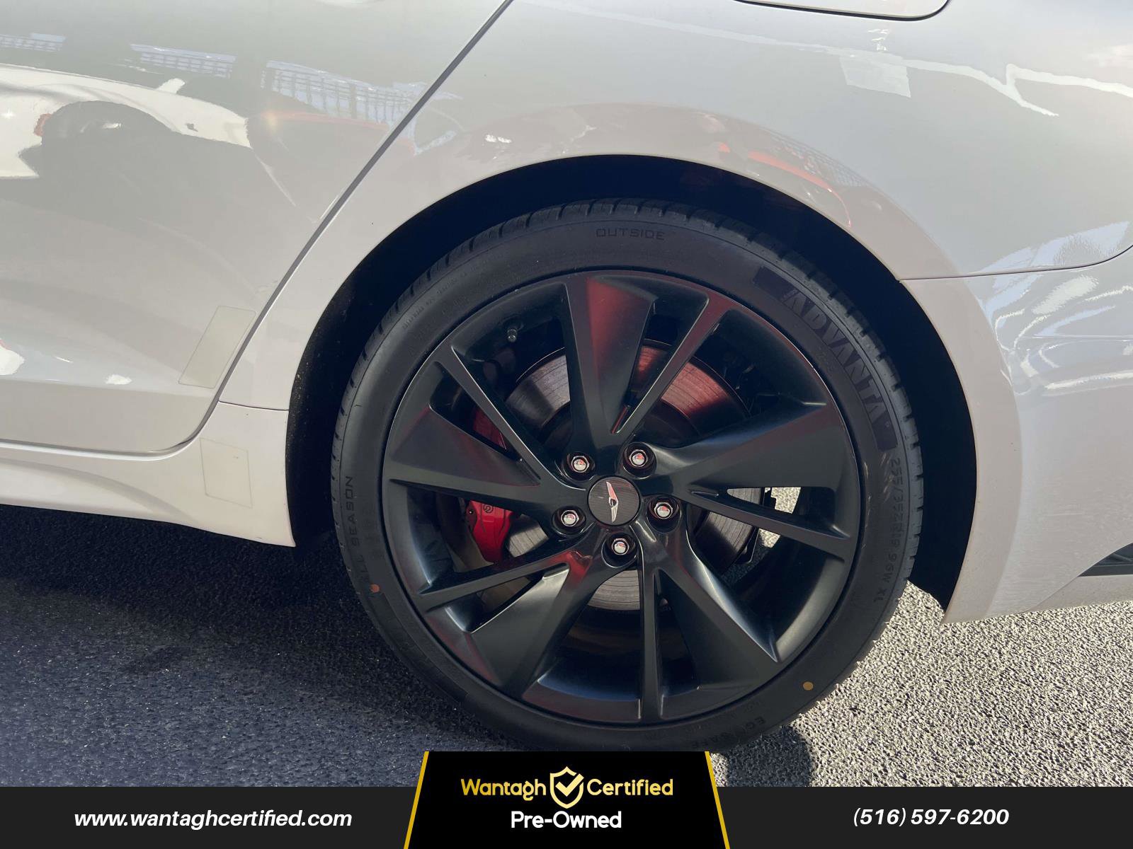 Used 2023 Genesis G70 3.3T w/ Sport Prestige Package image 7