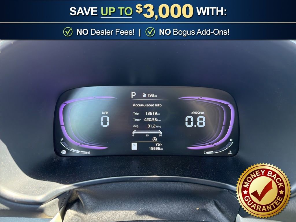 Used 2025 Kia Soul LX w/ LX Technology Package FWD image 19