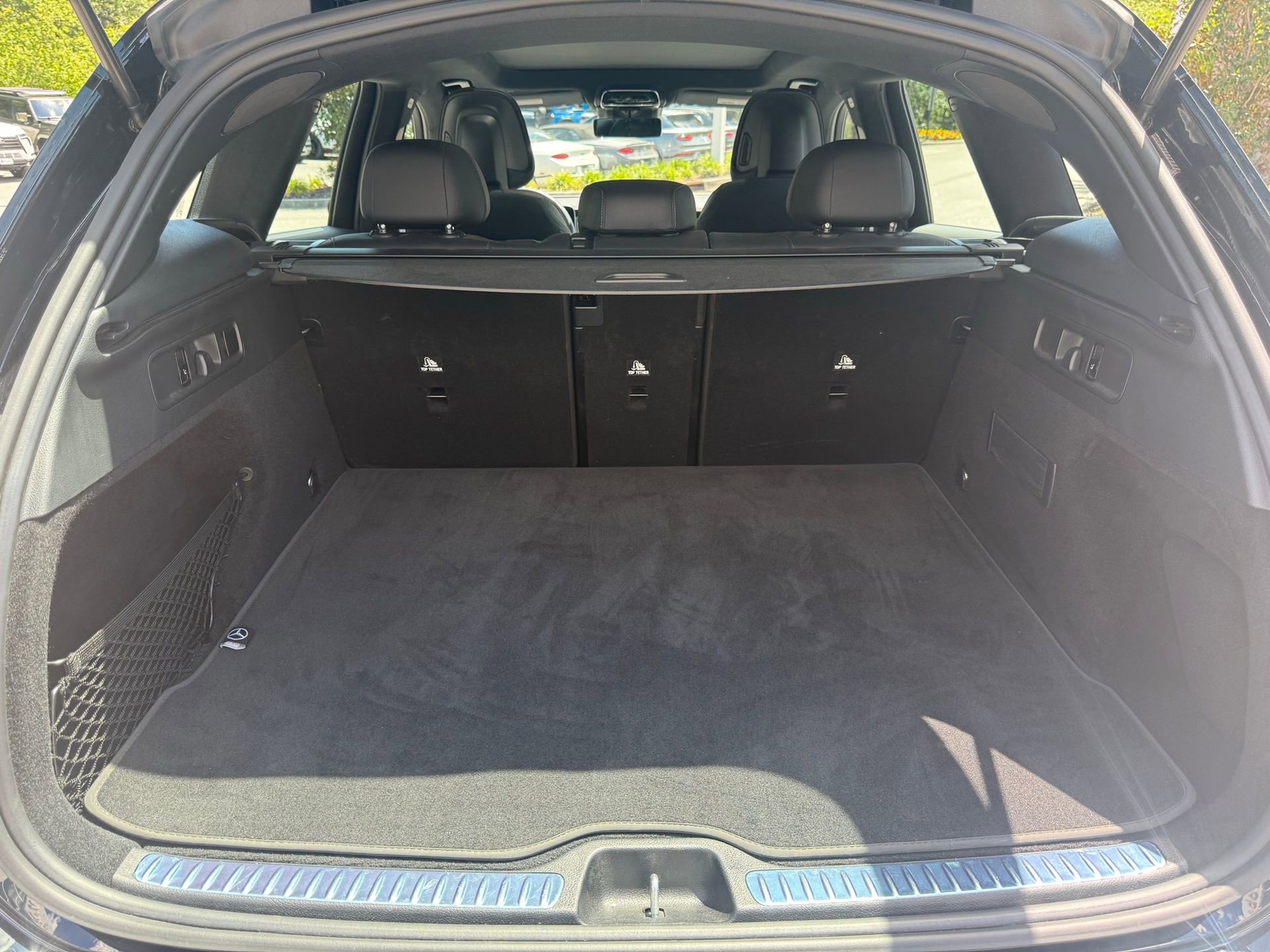 Used 2025 Mercedes-Benz GLC 43 AMG 4MATIC image 35