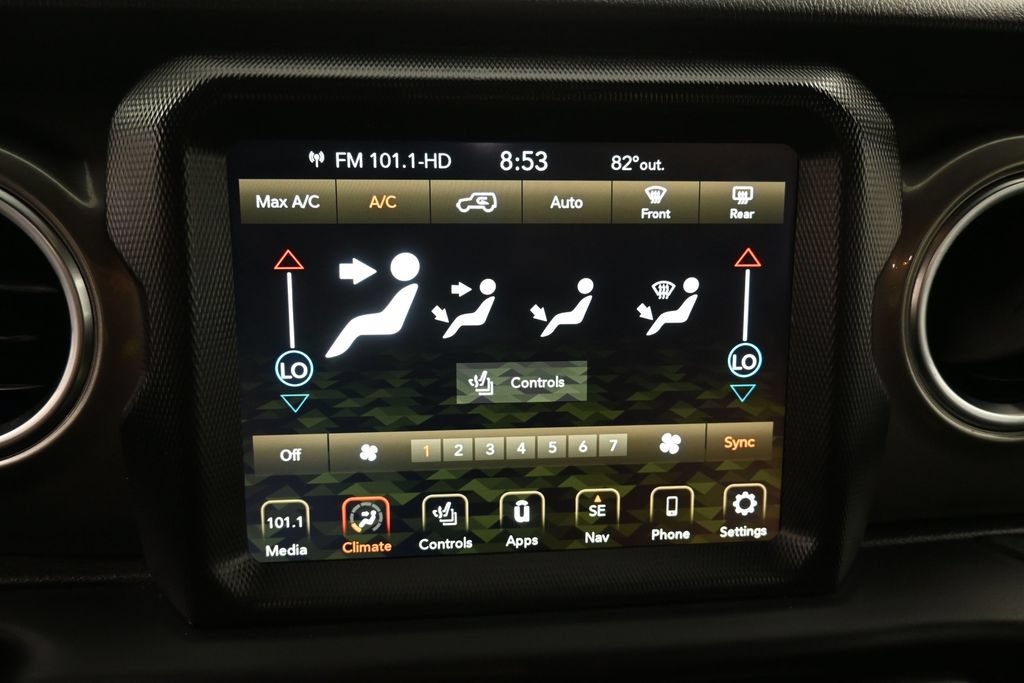 Used 2023 Jeep Wrangler Unlimited Sahara w/ Cold Weather Group AWD/4WD image 11