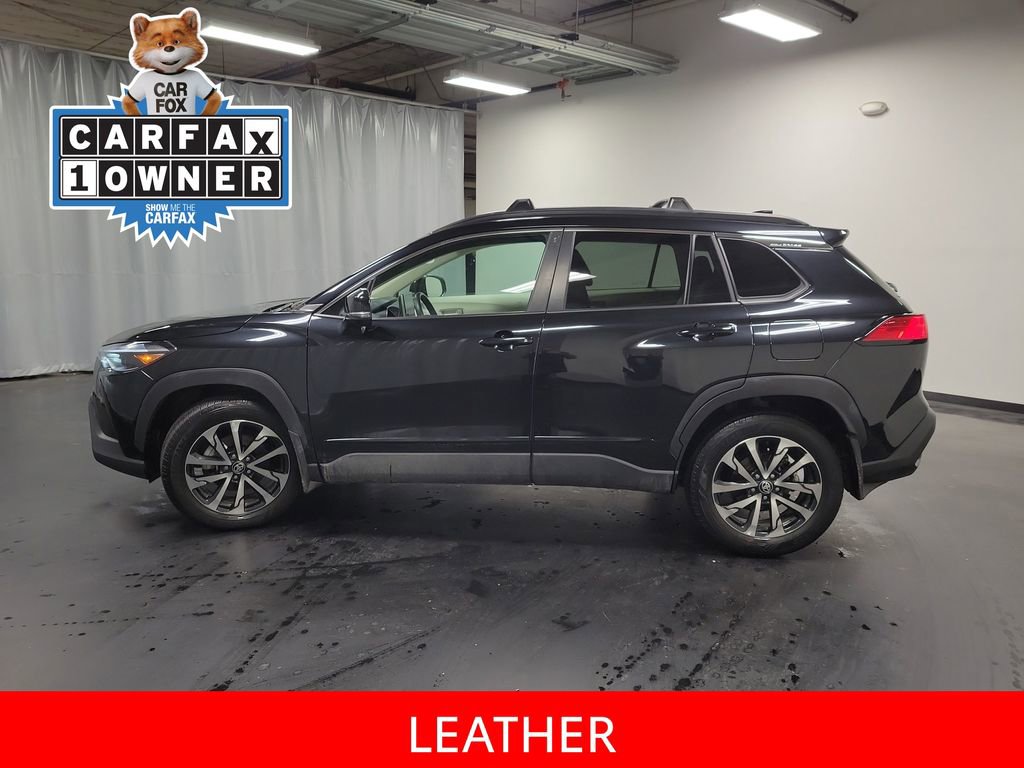 Used 2024 Toyota Corolla Cross XLE image 5