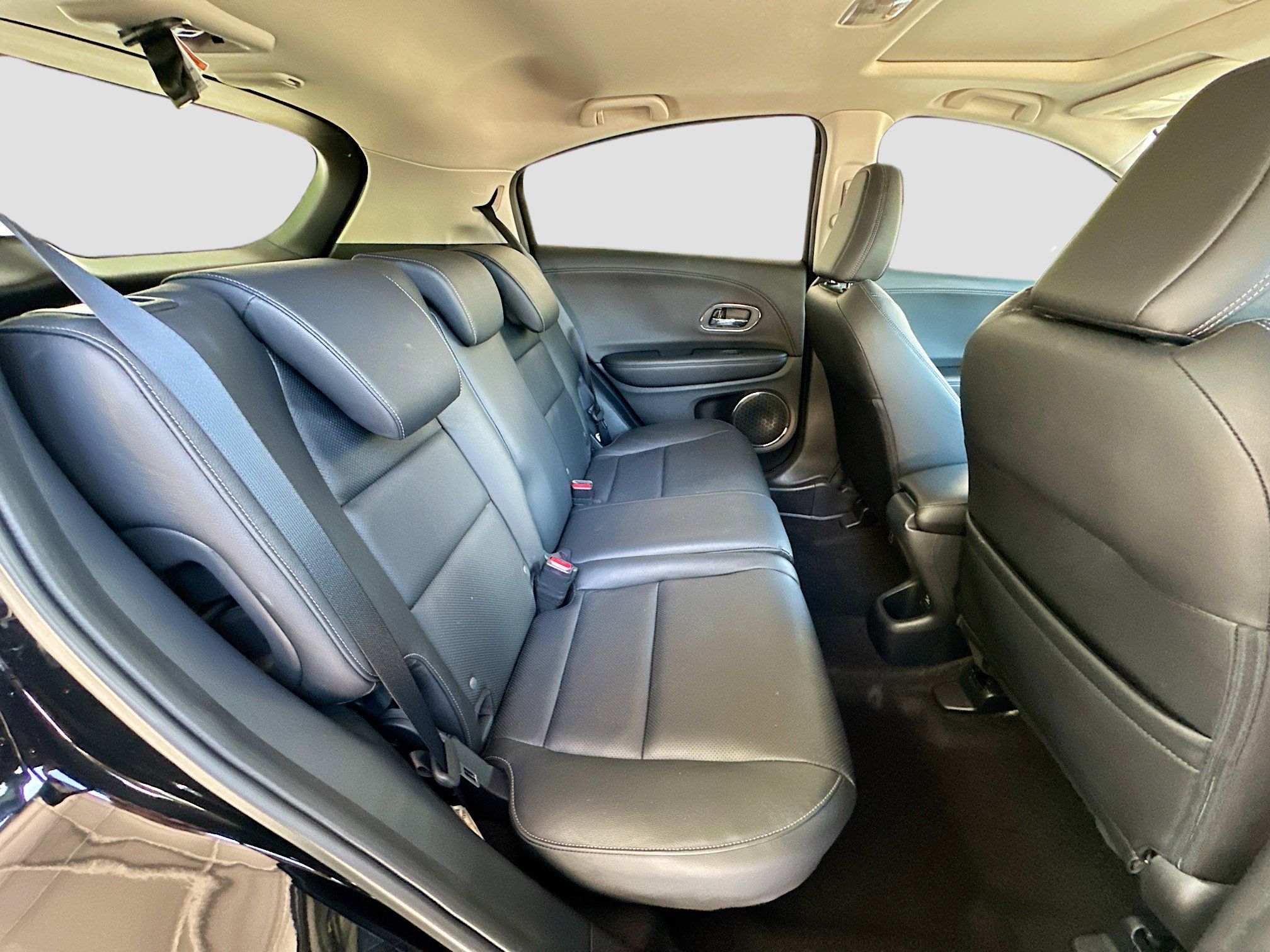 Used 2022 Honda HR-V EX-L image 26