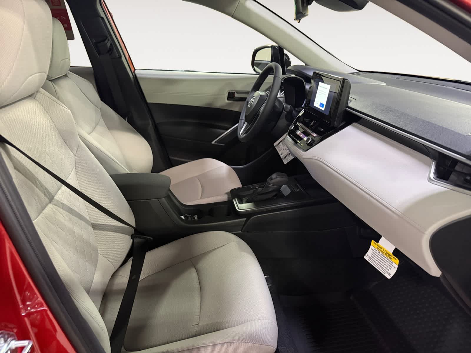 New 2026 Toyota Corolla Cross LE FWD image 19
