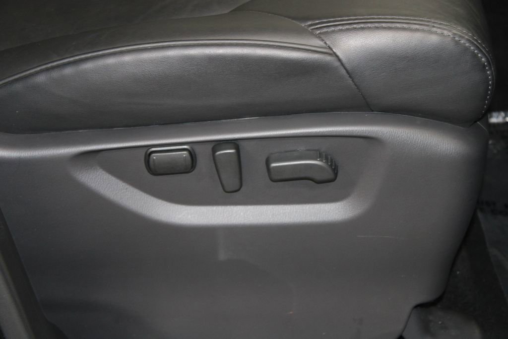 Used 2024 Nissan Armada SV w/ Cargo Package AWD/4WD image 27